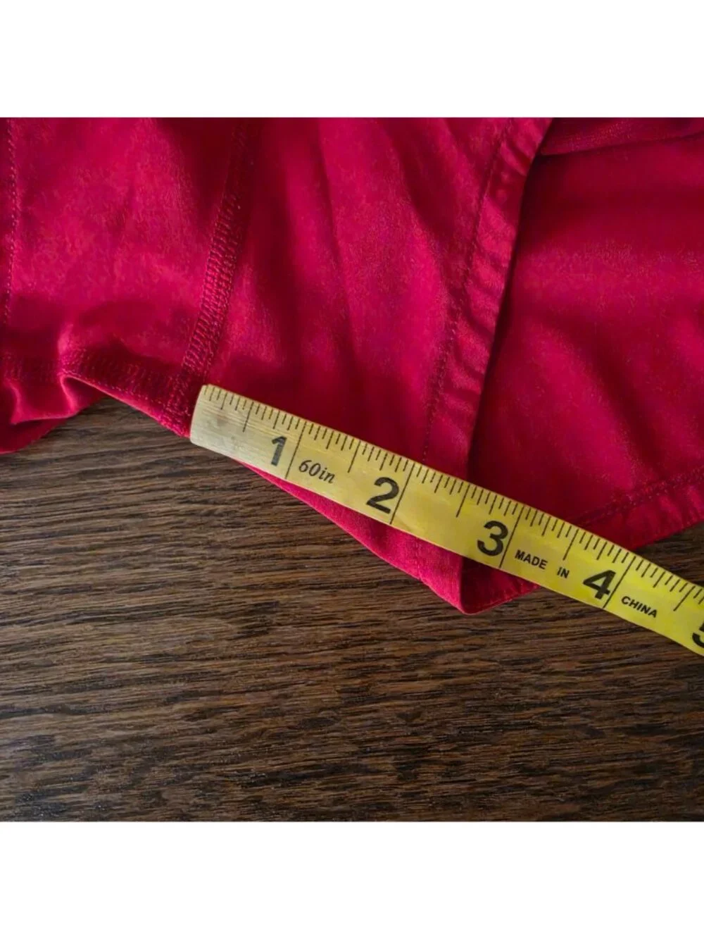 Lululemon Speed Up Shorts 2.5